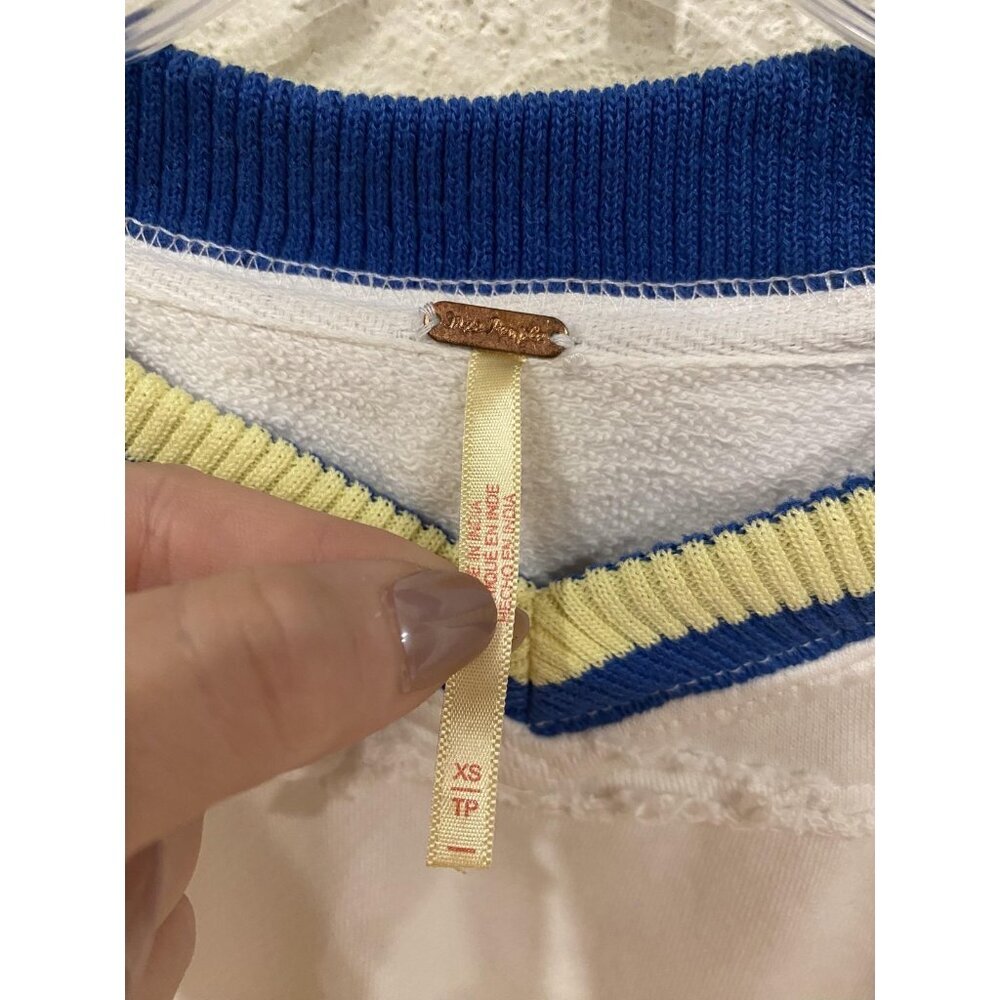 Free People Rio Sweatshirt Womens XS White Blue V Neck Varsity Cropped Pullover - Picture 3 of 4